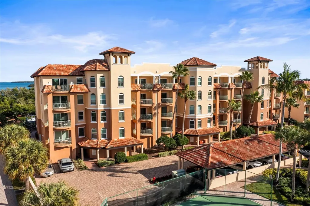 1645 Pinellas Bayway S Tierra Verde FL 33715