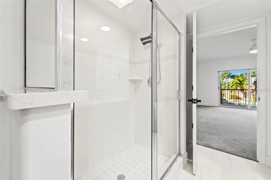 1645 Pinellas Bayway S Tierra Verde FL 33715