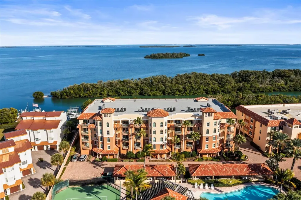 1645 Pinellas Bayway S Tierra Verde FL 33715