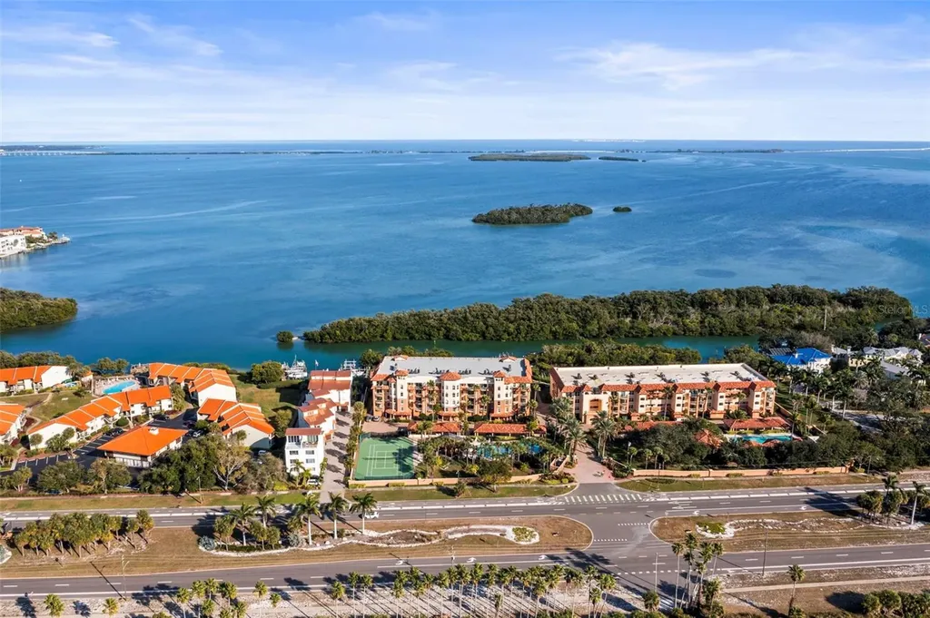 1645 Pinellas Bayway S Tierra Verde FL 33715