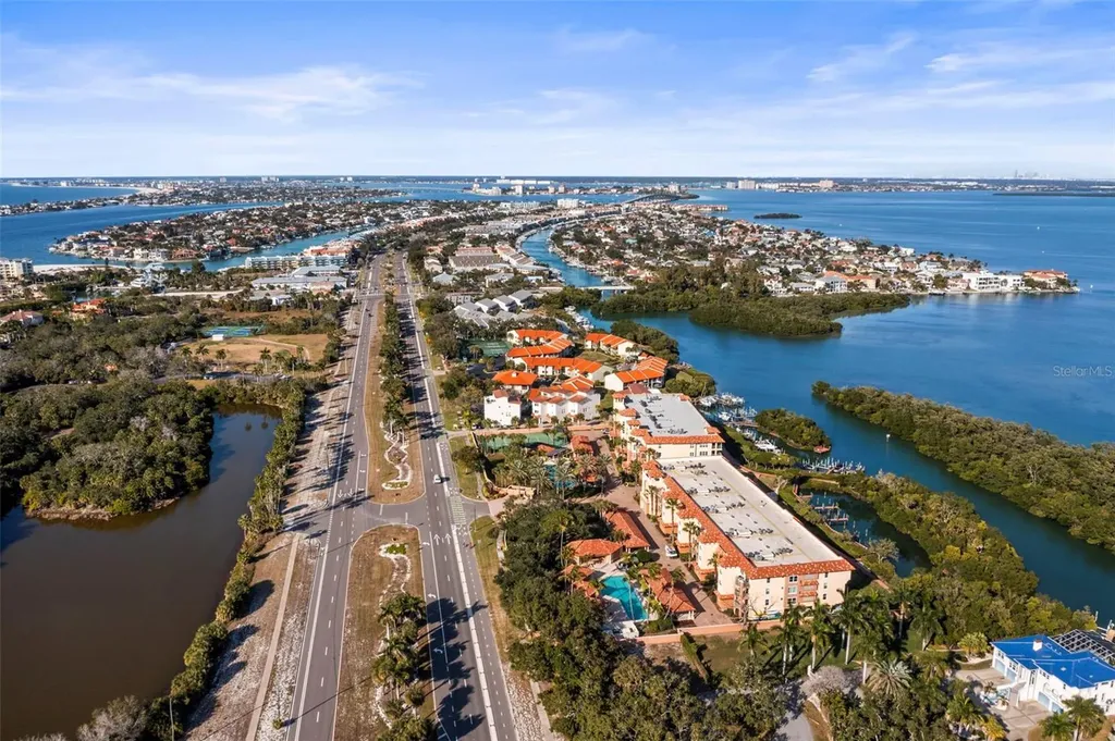 1645 Pinellas Bayway S Tierra Verde FL 33715