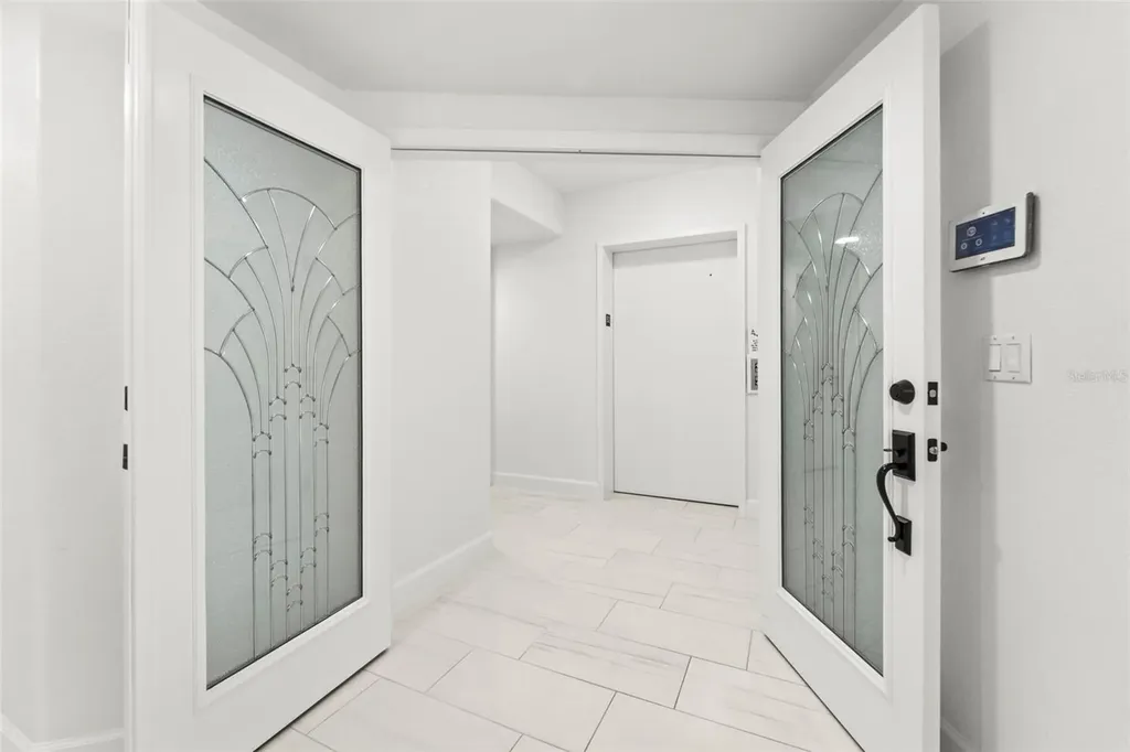 1645 Pinellas Bayway S Tierra Verde FL 33715