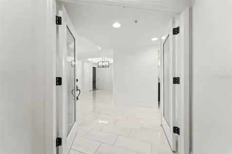 1645 Pinellas Bayway S Tierra Verde FL 33715