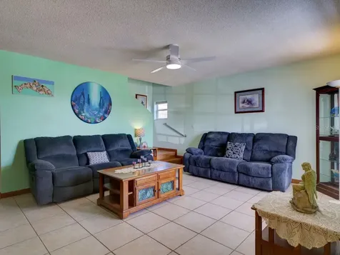 153 Rollins Drive Davenport FL 33837