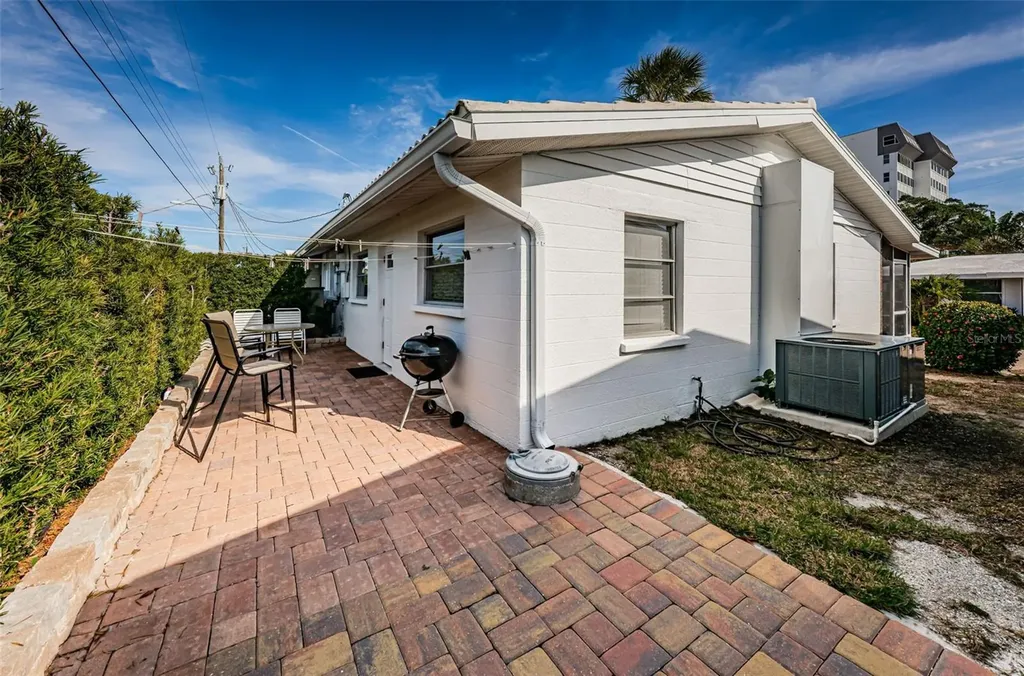 6020 Midnight Pass Road Sarasota FL 34242