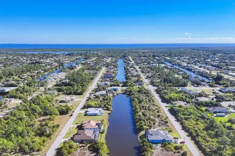 15504 Hennipen Circle Port Charlotte FL 33981