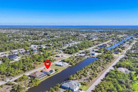 15504 Hennipen Circle Port Charlotte FL 33981