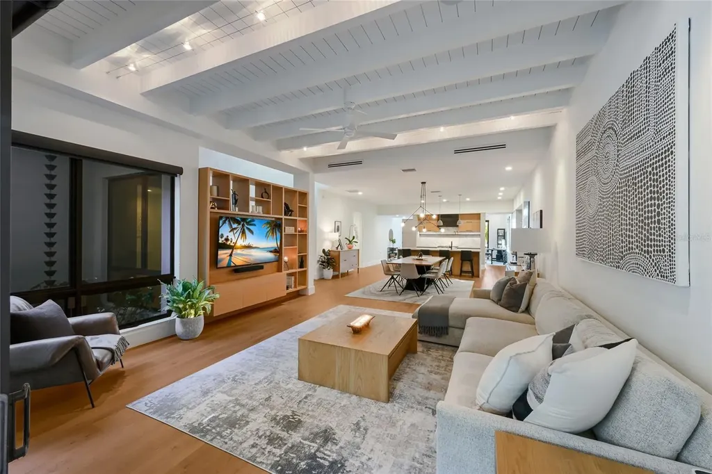 948 Citrus Avenue Sarasota FL 34236
