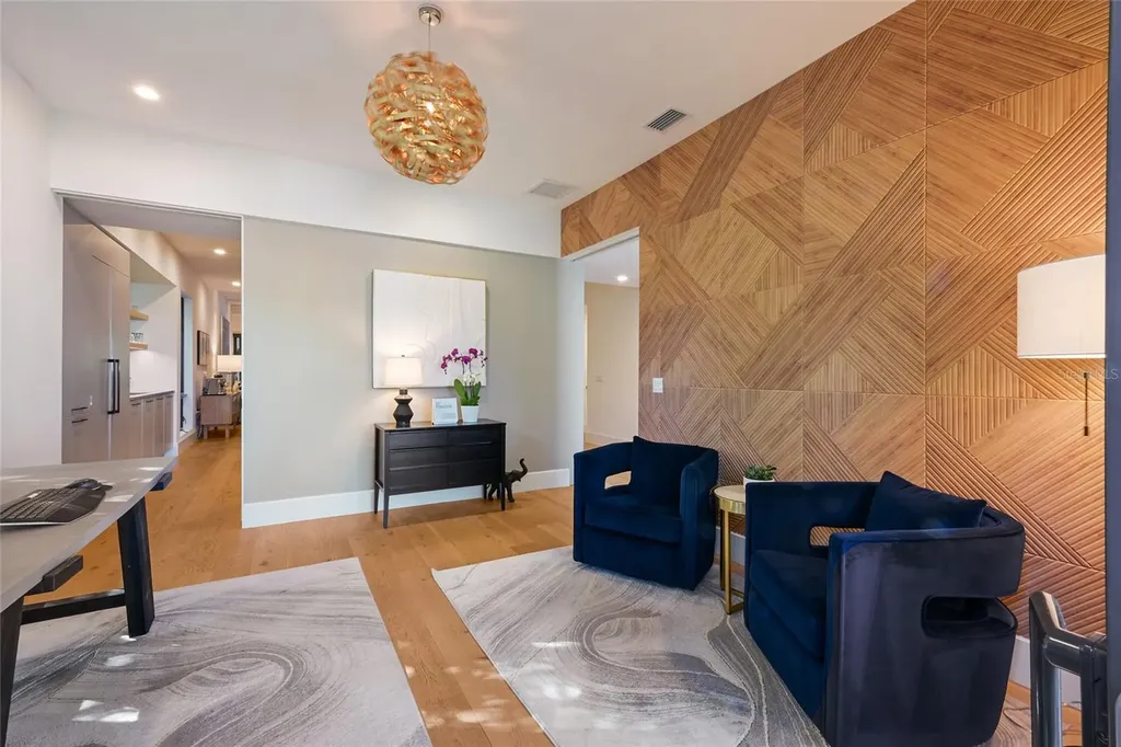 948 Citrus Avenue Sarasota FL 34236
