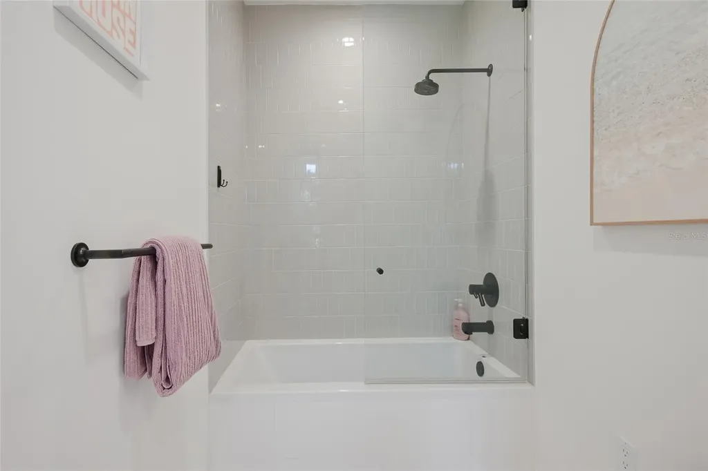 948 Citrus Avenue Sarasota FL 34236