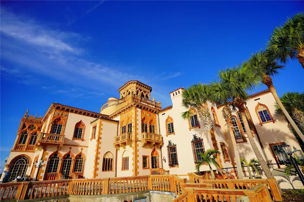 948 Citrus Avenue Sarasota FL 34236