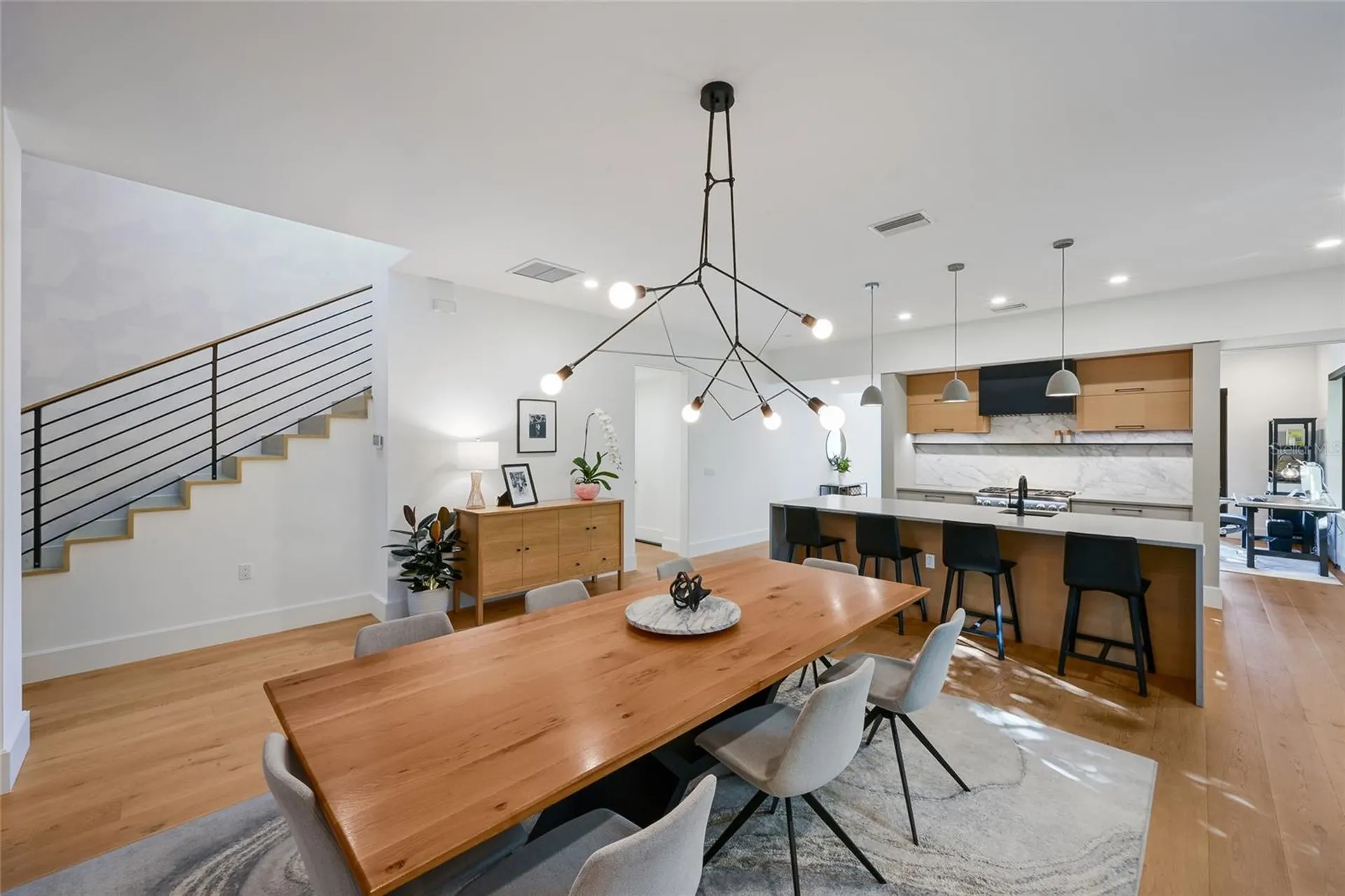 948 Citrus Avenue Sarasota FL 34236