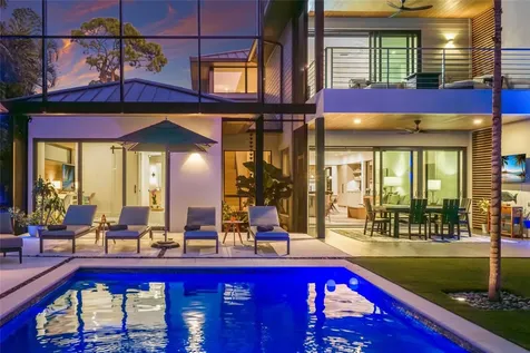 948 Citrus Avenue Sarasota FL 34236