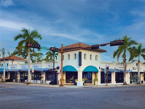 948 Citrus Avenue Sarasota FL 34236