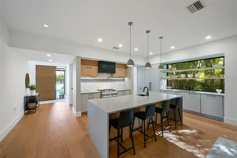 948 Citrus Avenue Sarasota FL 34236