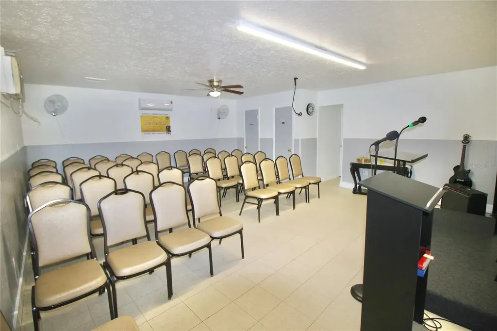 608 Dundee Road Dundee FL 33838