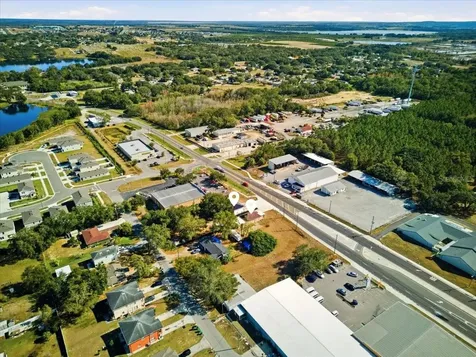 608 Dundee Road Dundee FL 33838