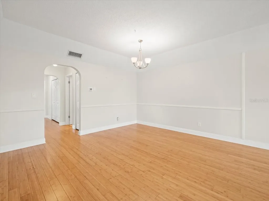 1503 Cordova Green Seminole FL 33777