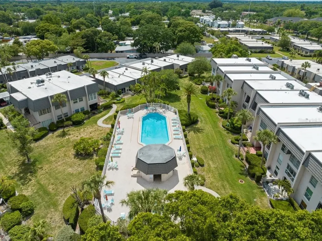 1503 Cordova Green Seminole FL 33777