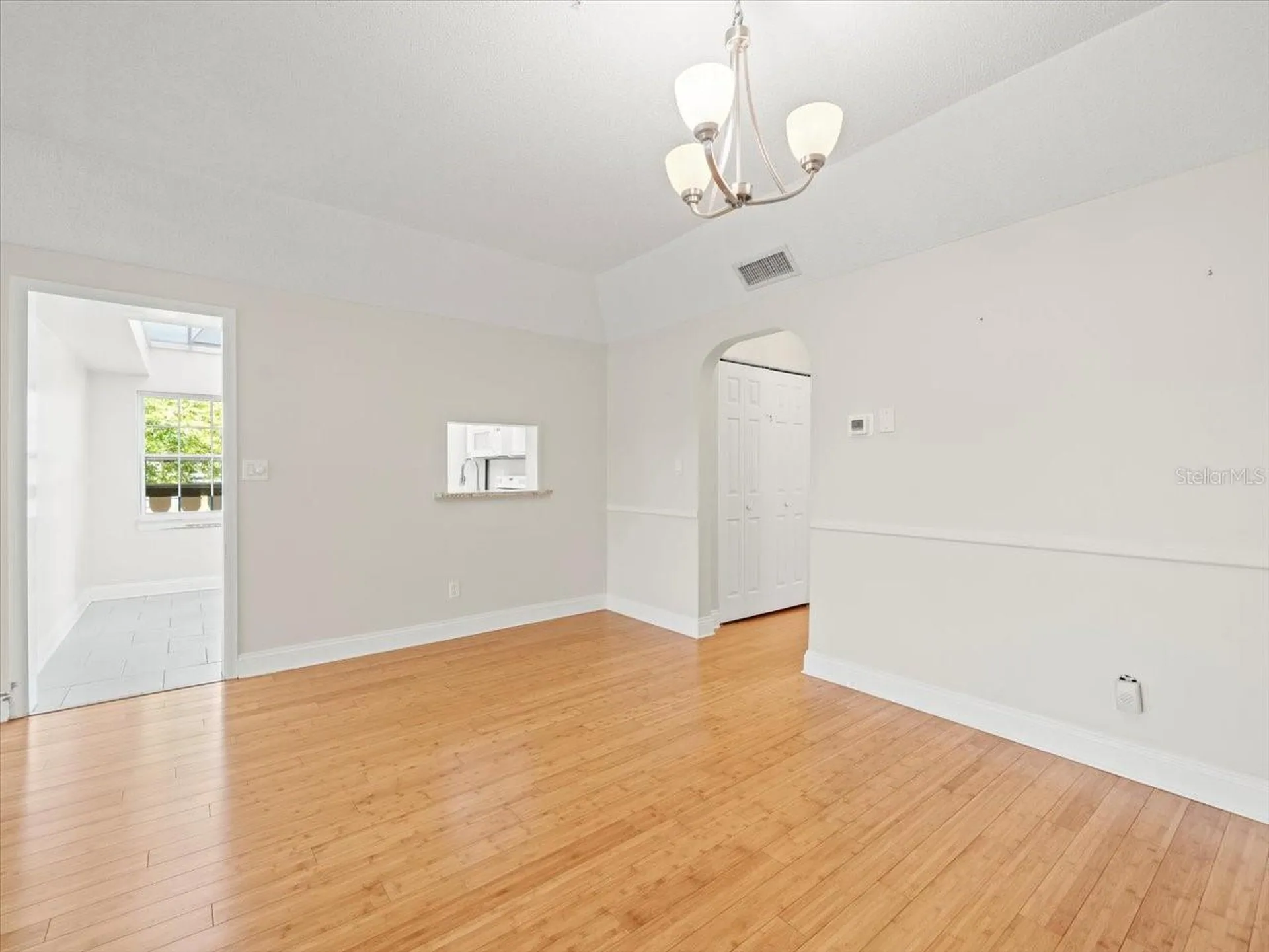 1503 Cordova Green Seminole FL 33777