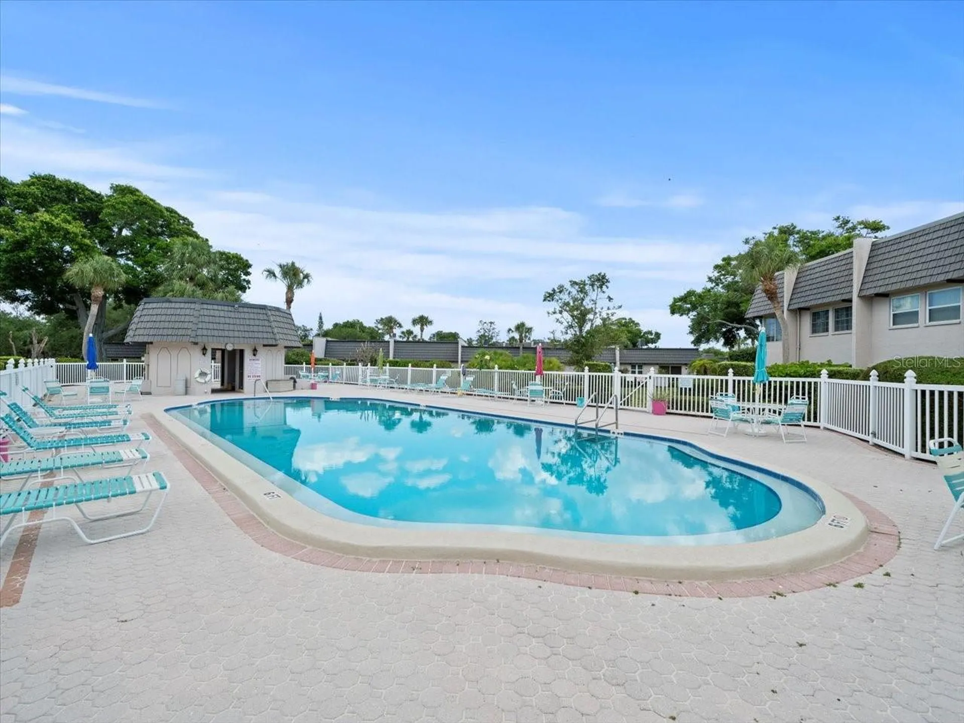 1503 Cordova Green Seminole FL 33777