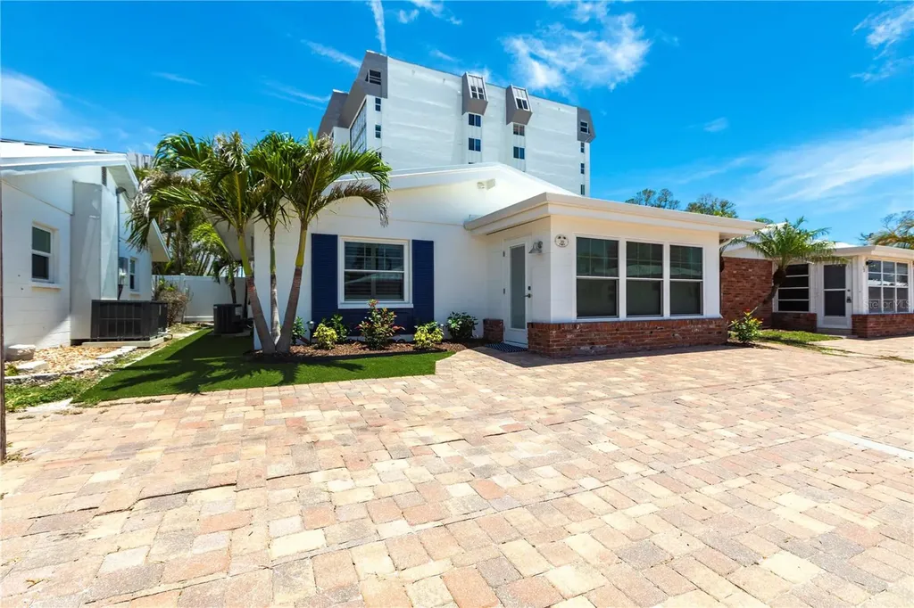 6020 Midnight Pass Road Sarasota FL 34242