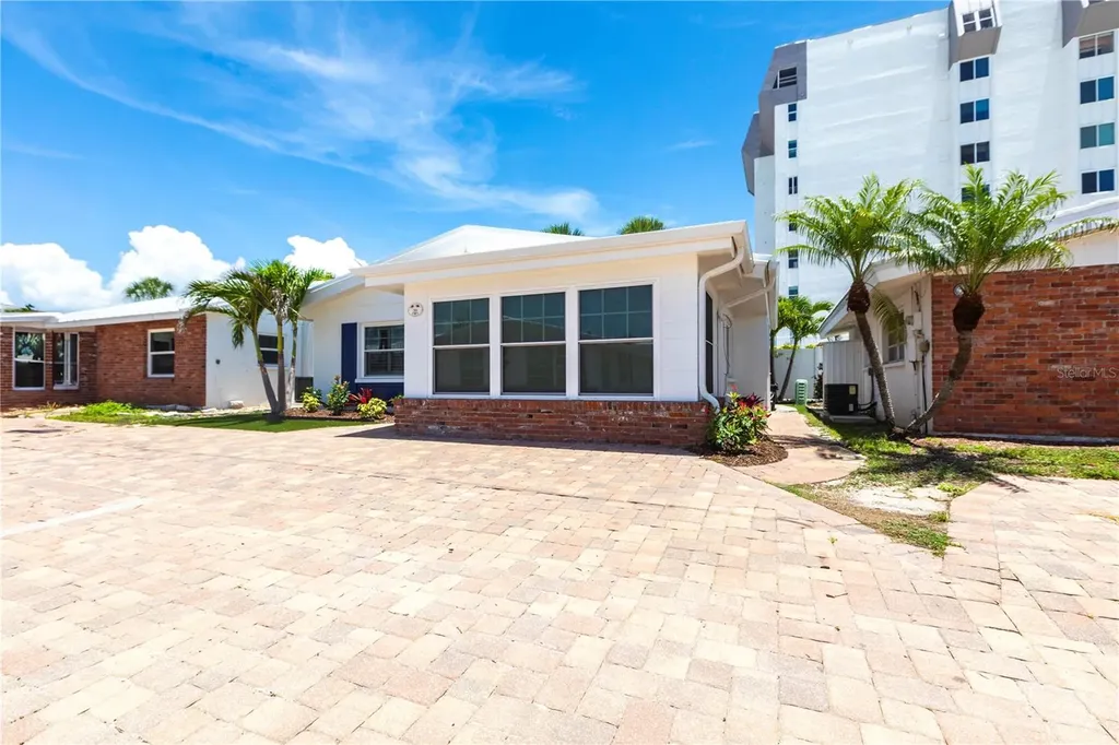 6020 Midnight Pass Road Sarasota FL 34242