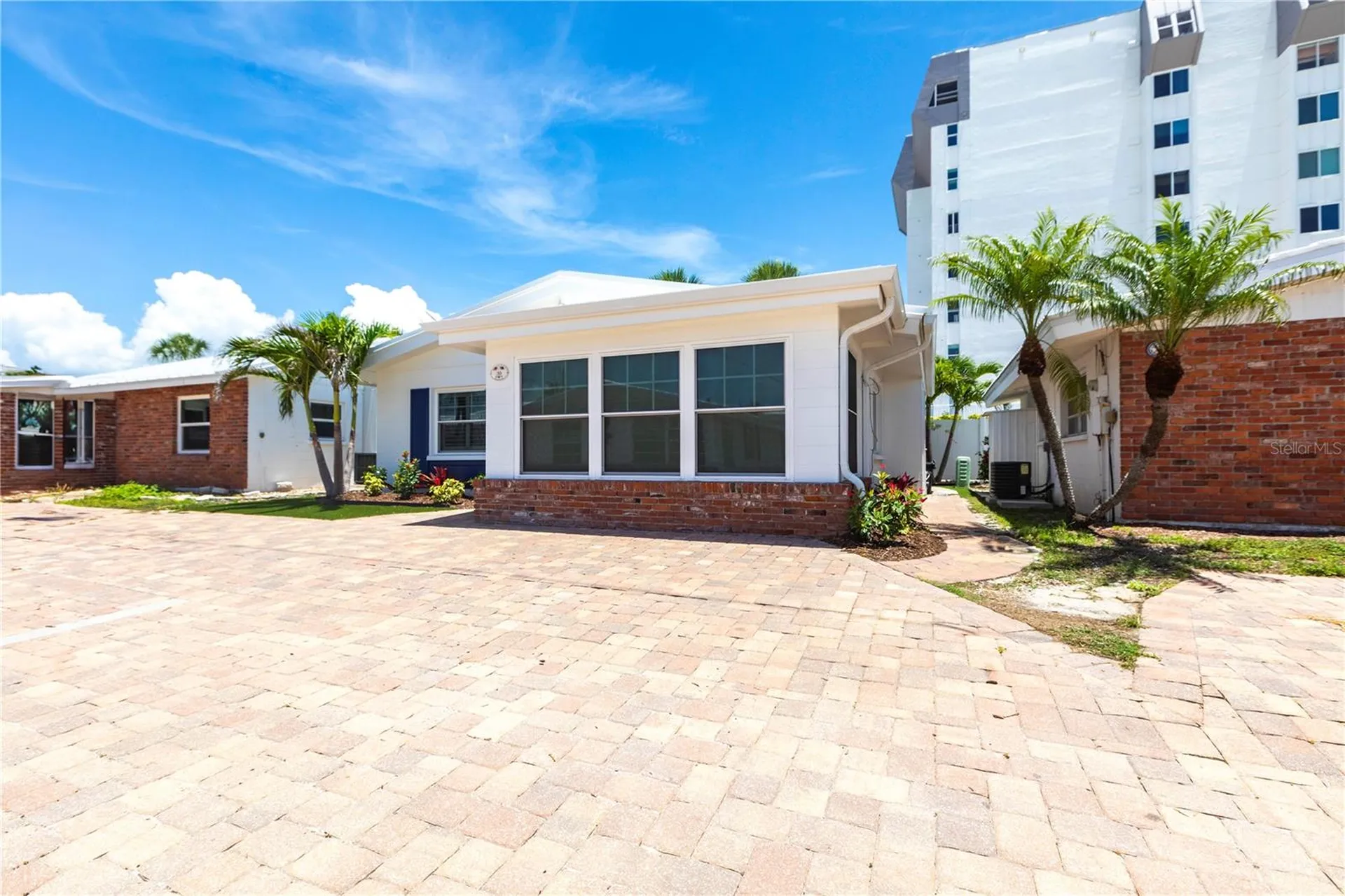 6020 Midnight Pass Road Sarasota FL 34242