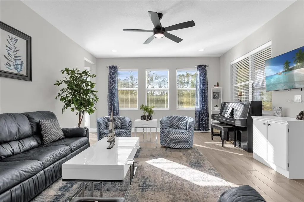 740 Hyperion Drive Debary FL 32713