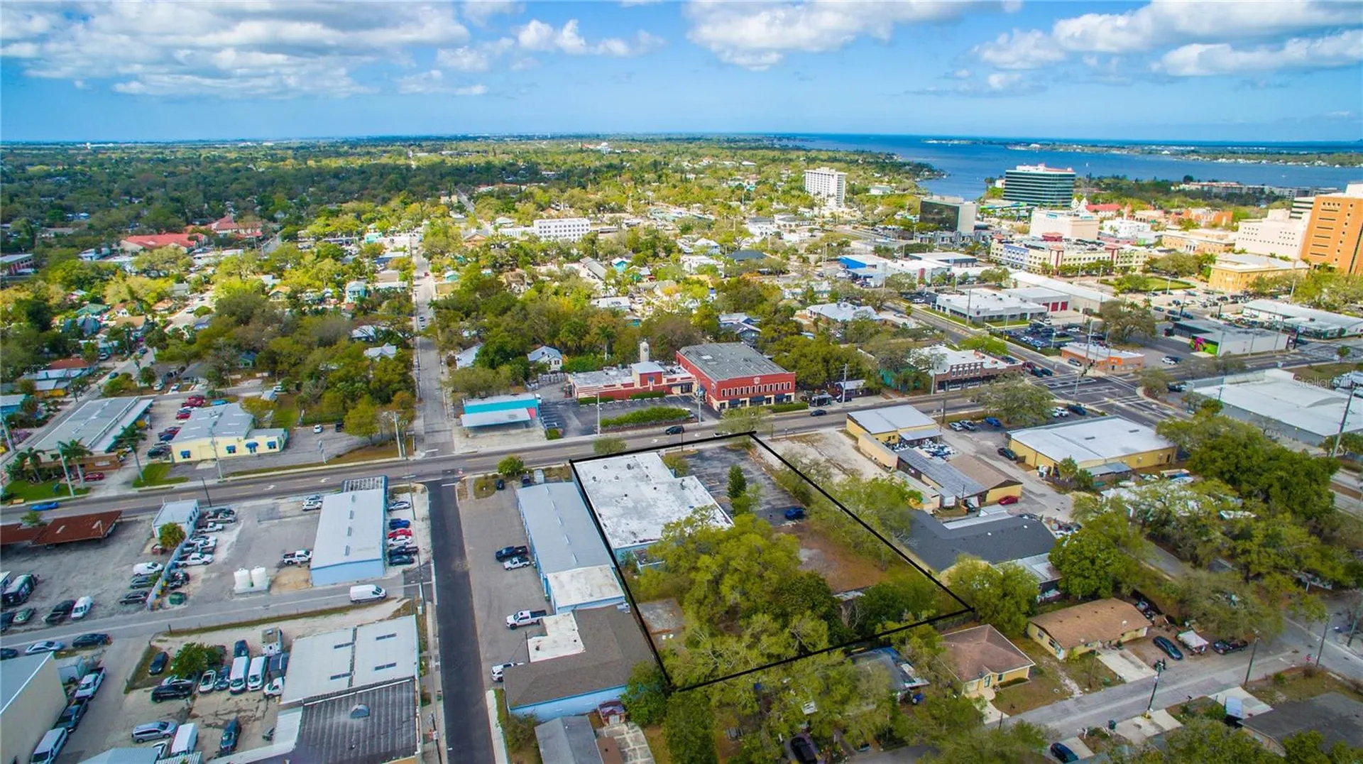 1027 9th Street W Bradenton FL 34205