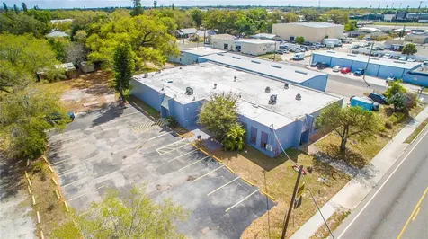 1027 9th Street W Bradenton FL 34205