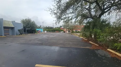 1027 9th Street W Bradenton FL 34205