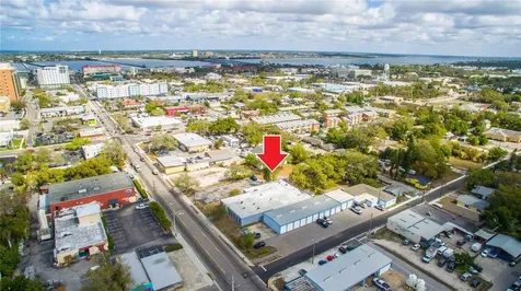 1027 9th Street W Bradenton FL 34205