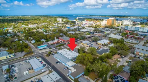1027 9th Street W Bradenton FL 34205