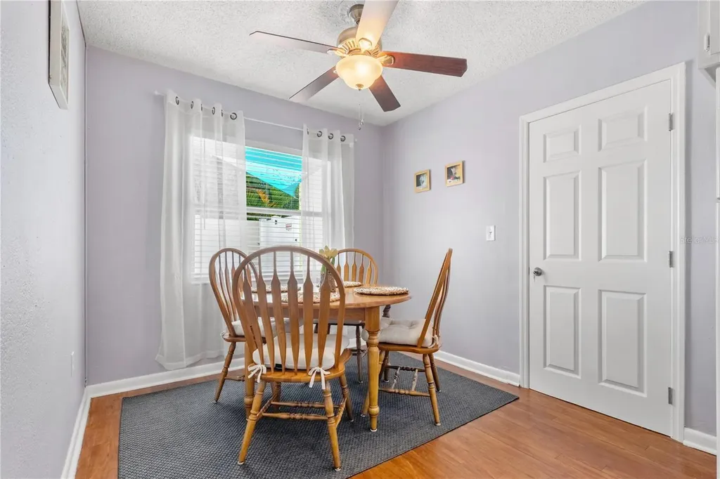 5596 100th Way N St Petersburg FL 33708