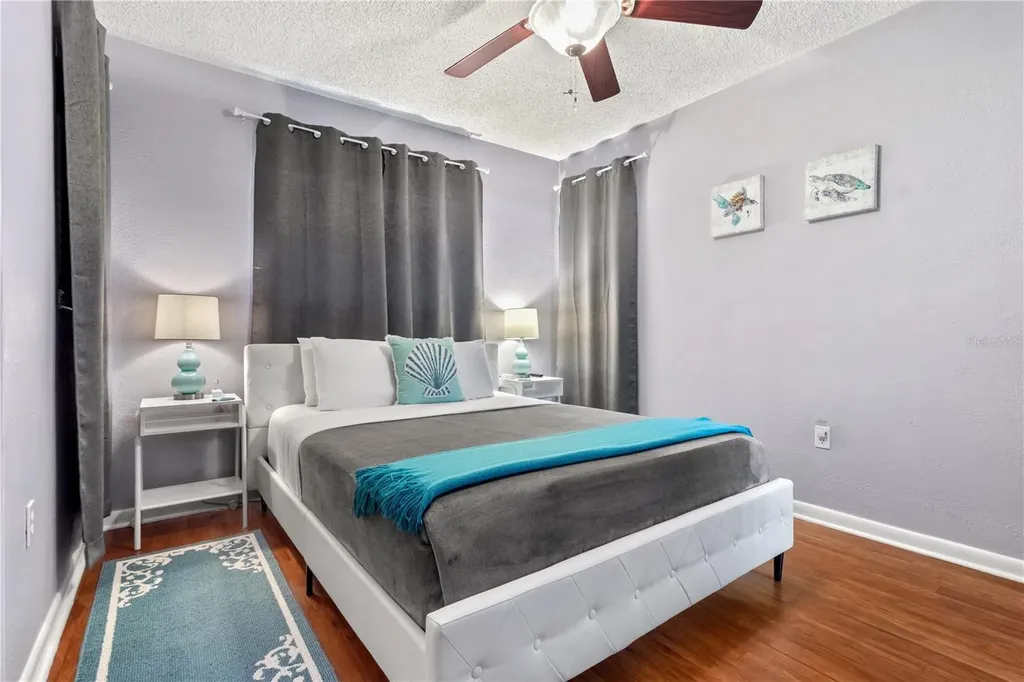 5596 100th Way N St Petersburg FL 33708