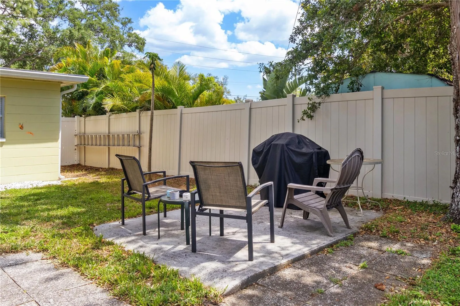 5596 100th Way N St Petersburg FL 33708