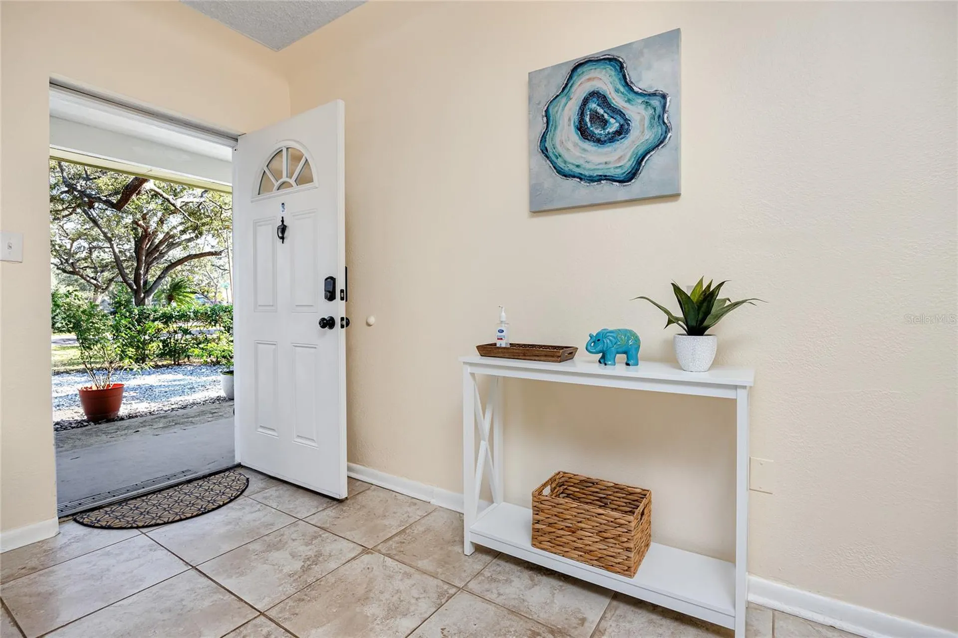 5596 100th Way N St Petersburg FL 33708