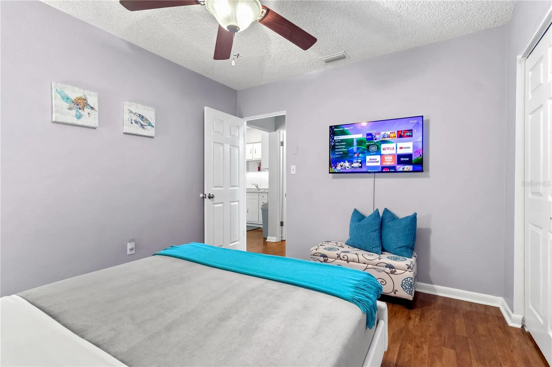 5596 100th Way N St Petersburg FL 33708
