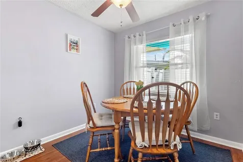 5596 100th Way N St Petersburg FL 33708