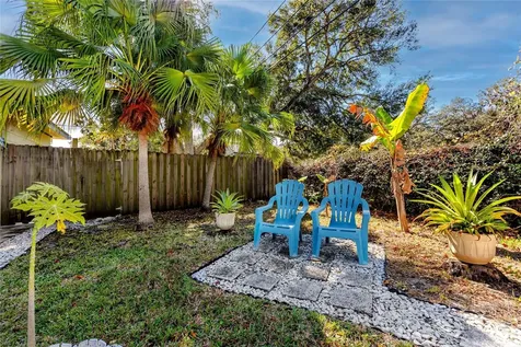 5596 100th Way N St Petersburg FL 33708