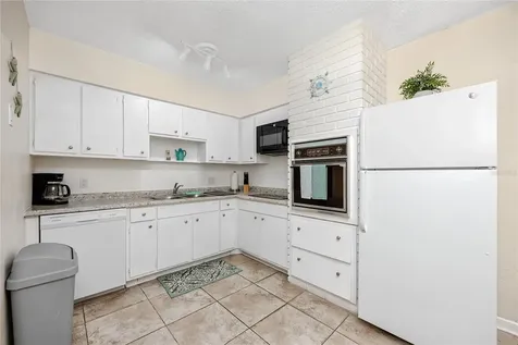 5596 100th Way N St Petersburg FL 33708