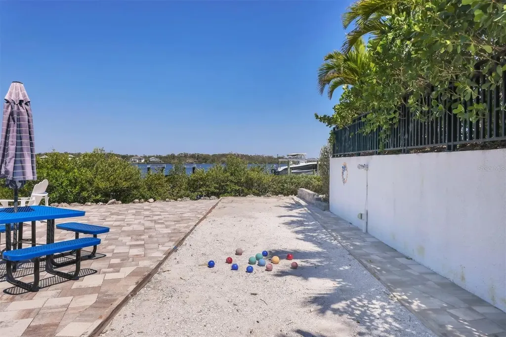 7985 Manasota Key Road Englewood FL 34223