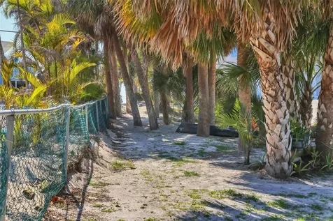7985 Manasota Key Road Englewood FL 34223