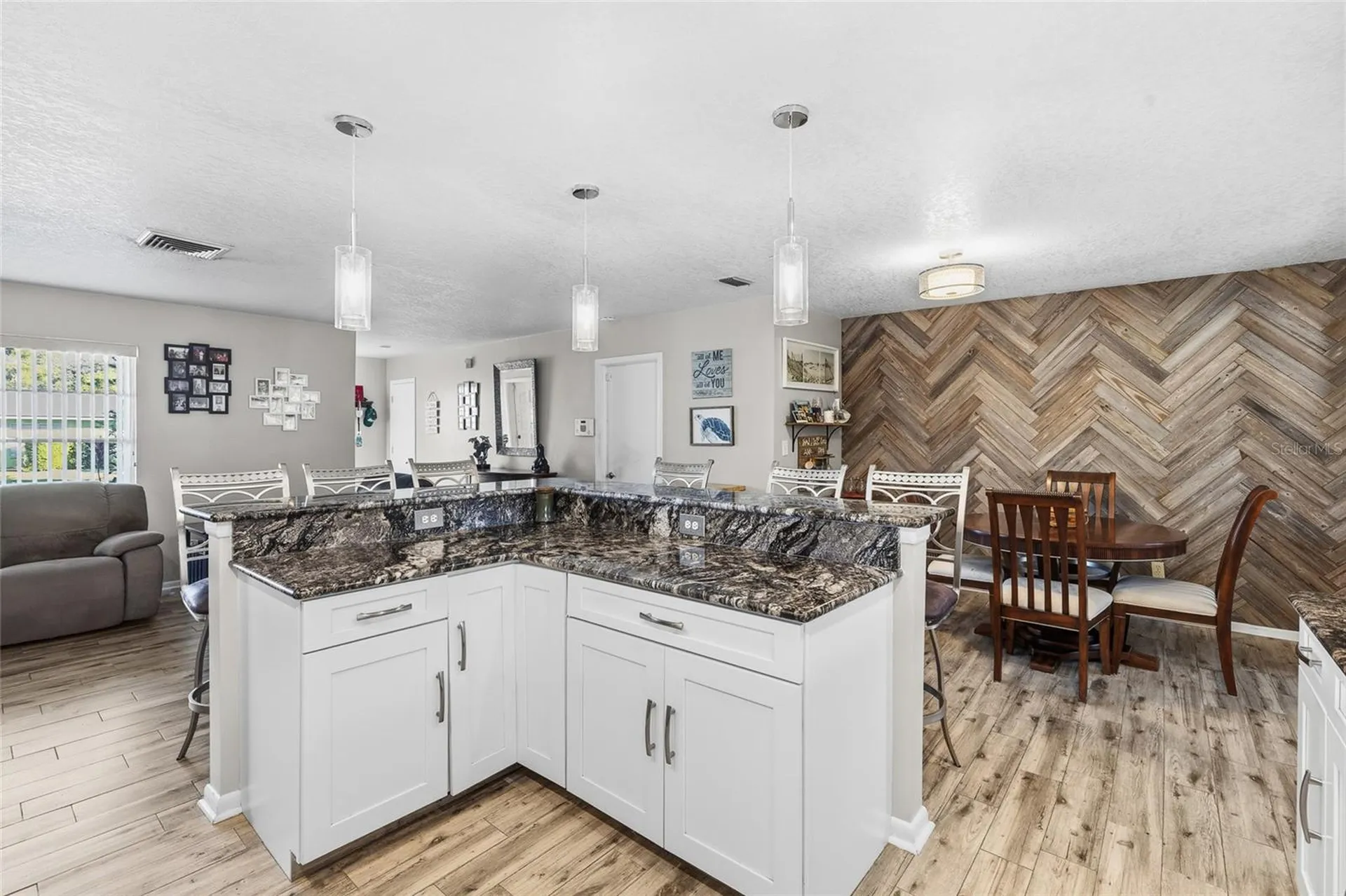 6801 15th Street S St Petersburg FL 33705