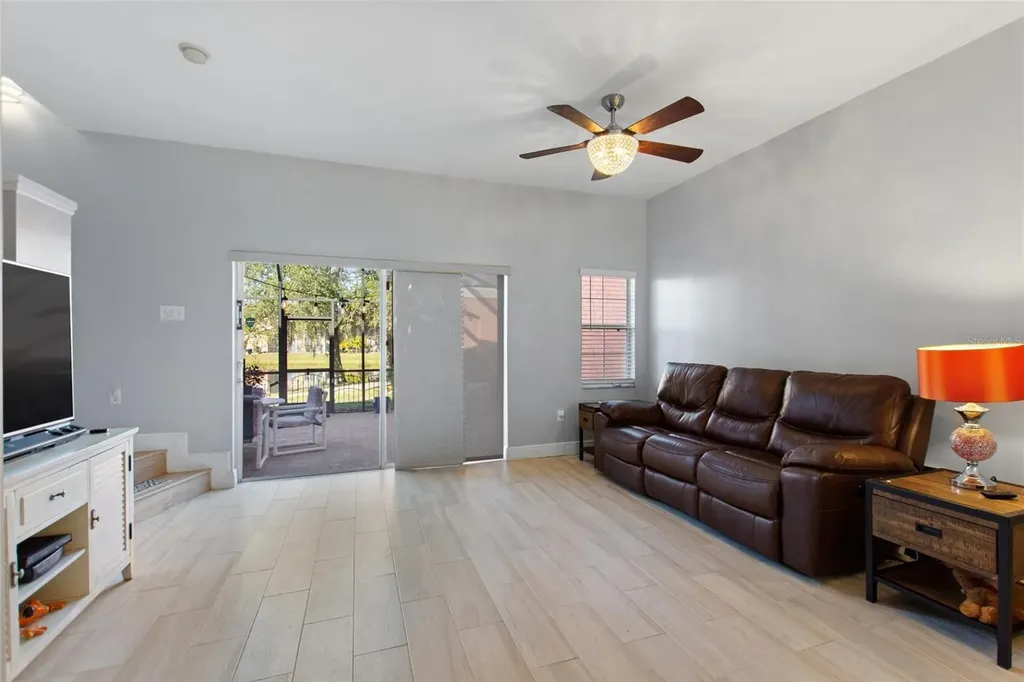 4717 Vero Beach Place Kissimmee FL 34746