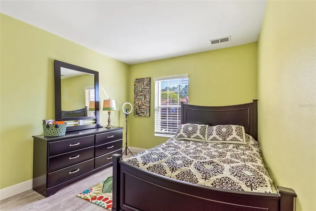 4717 Vero Beach Place Kissimmee FL 34746