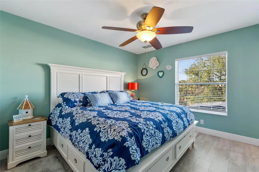 4717 Vero Beach Place Kissimmee FL 34746