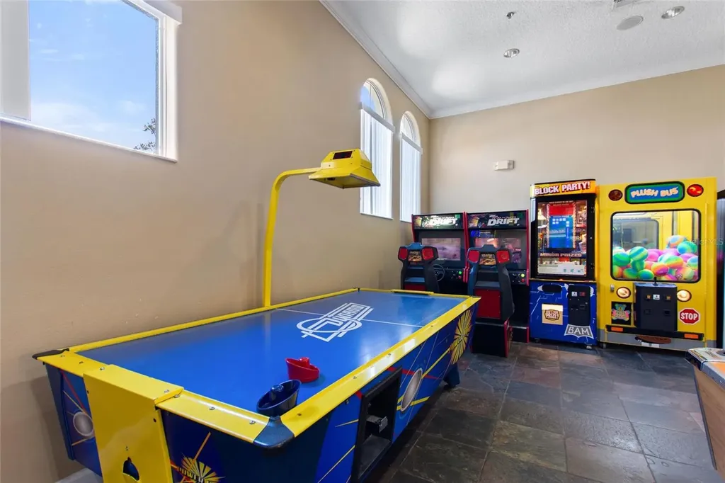 4717 Vero Beach Place Kissimmee FL 34746