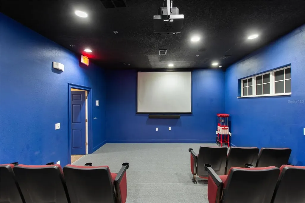 4717 Vero Beach Place Kissimmee FL 34746